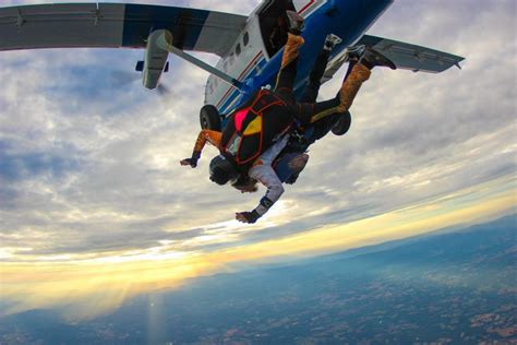 How High Do You Jump When Skydiving